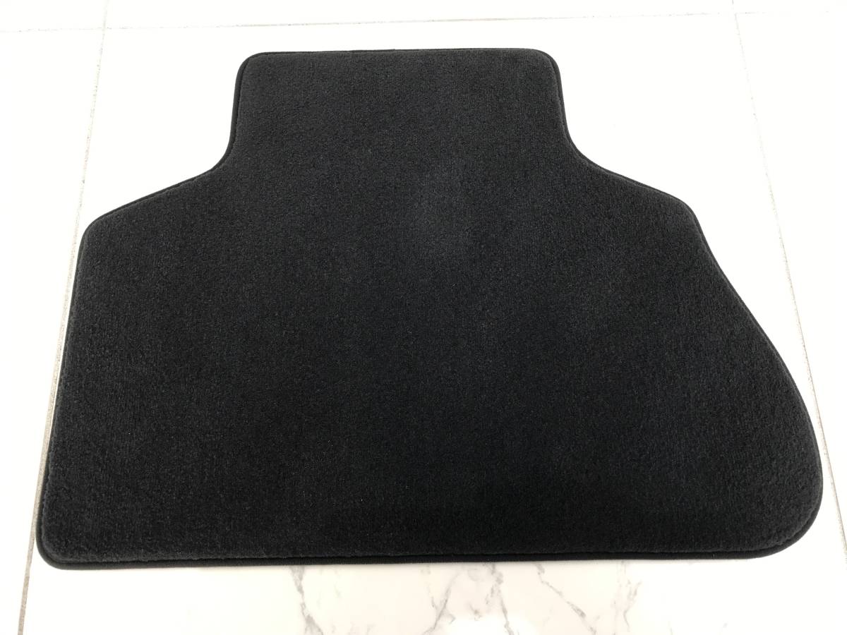  original BMW X5 right H floor mat 4 point set N0224-834