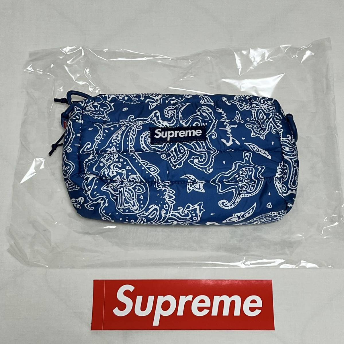 Supreme Puffer Backpack Blue Paisley 22FW 