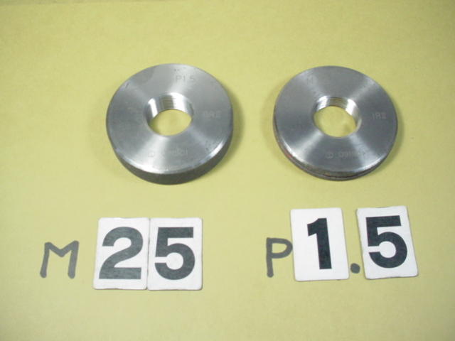 M25*1.5 GR2-IR2 中古品 ミリサイズ ネジゲージ リングゲージ M25*1.5 GR2-IR2 中古品 ミリサイズ ネジゲージ リングゲージ