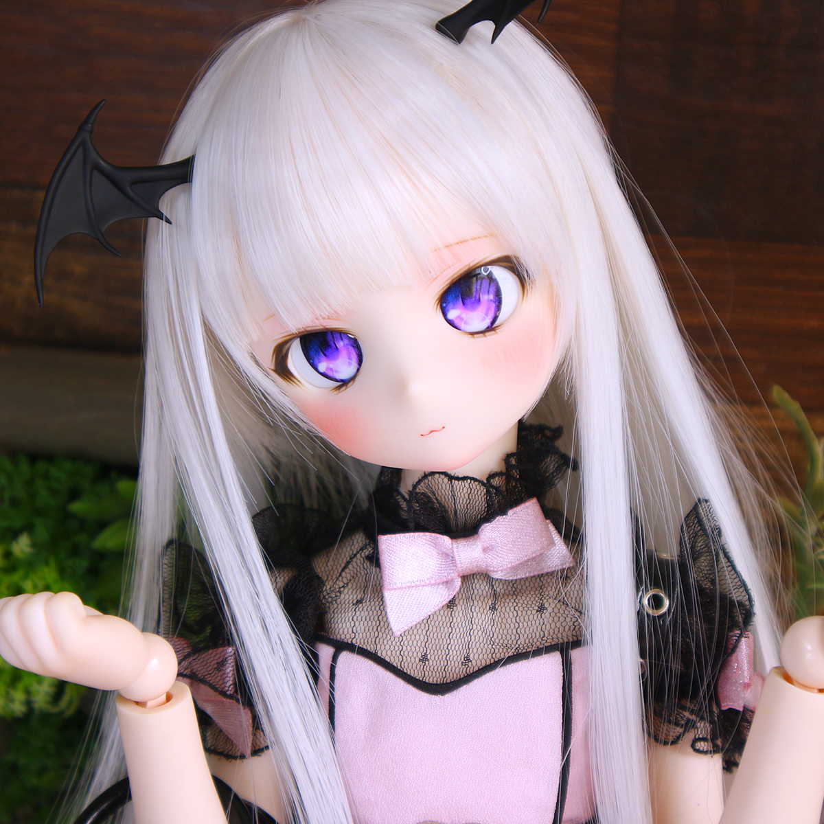 【さにさにむーん】DDH-28 カスタムヘッド　セミホワイト肌＋ディーラー様製アイ付き　MDD　ドルフィードリーム