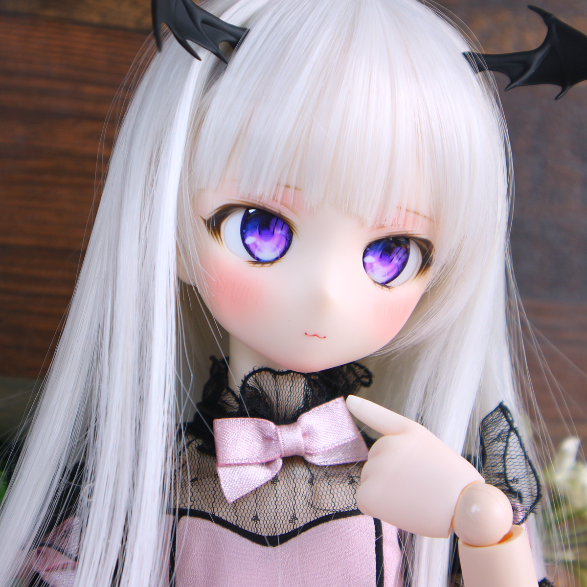 【さにさにむーん】DDH-28 カスタムヘッド　セミホワイト肌＋ディーラー様製アイ付き　MDD　ドルフィードリーム