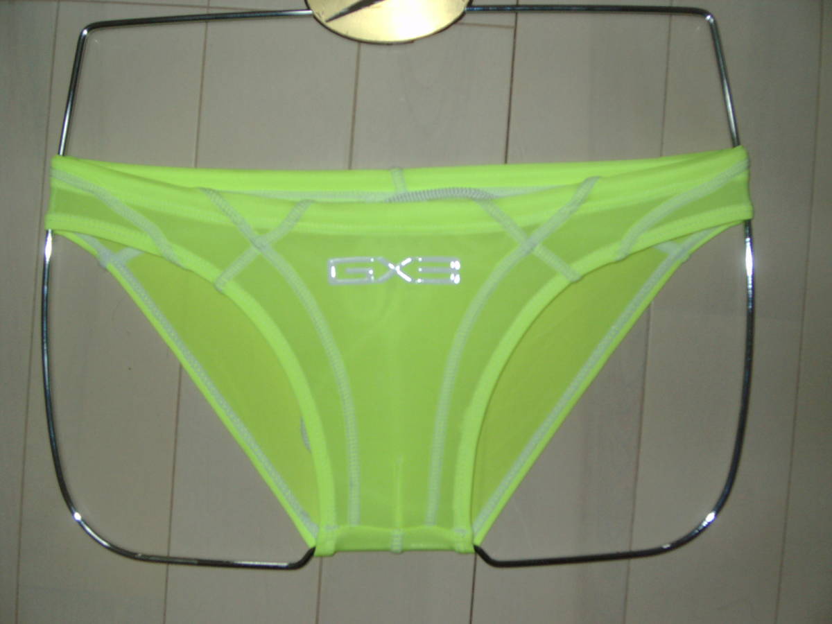 GX3 ジーバイスリー 競パン ブーメラン型競泳用水着 透けパン 透ける素材 ネオンイエロー 即日完売品 ネオンライトで発光する素材の画像1