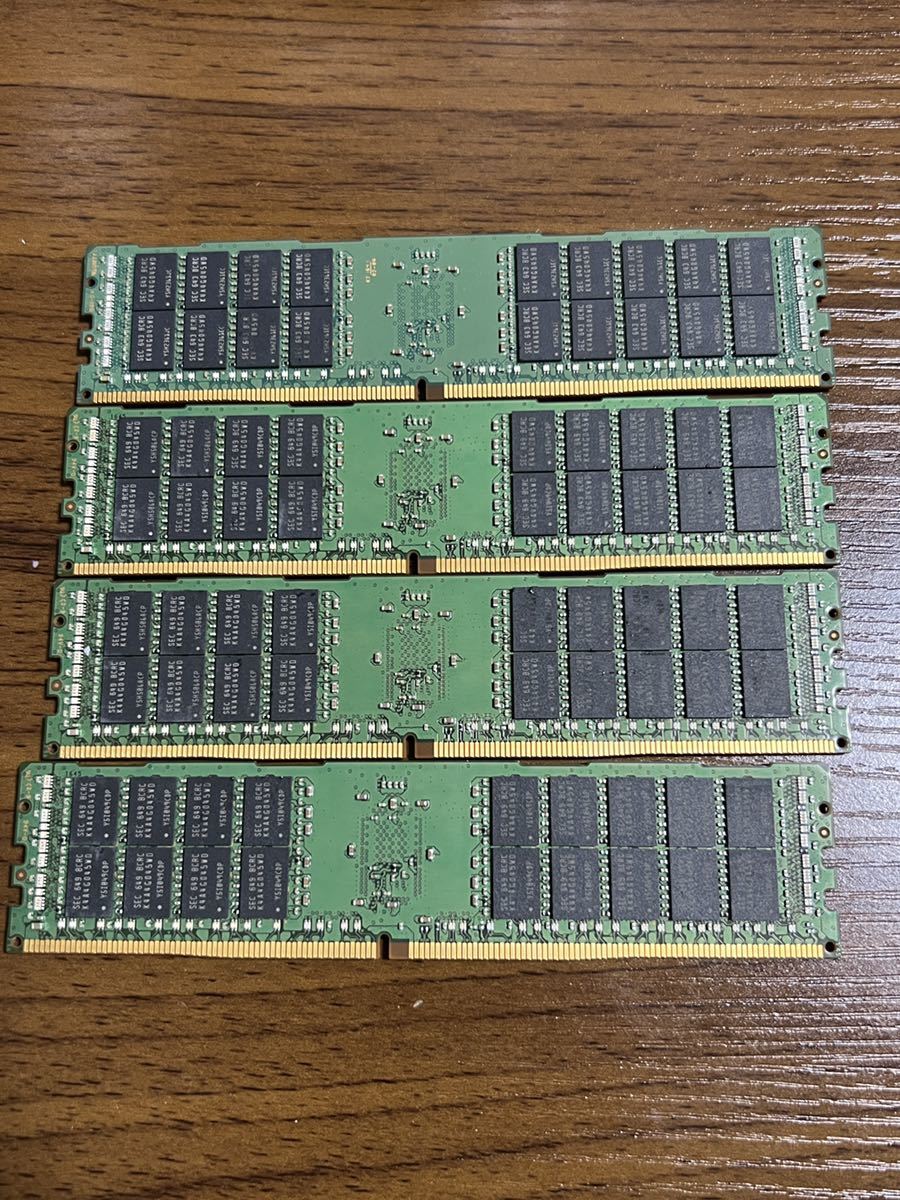  память 16GB×4 листов =64GB DDR4 SAMSUNG рабочее состояние подтверждено.16GB 2R×4 PC4-2400T-RA1-11-DC0