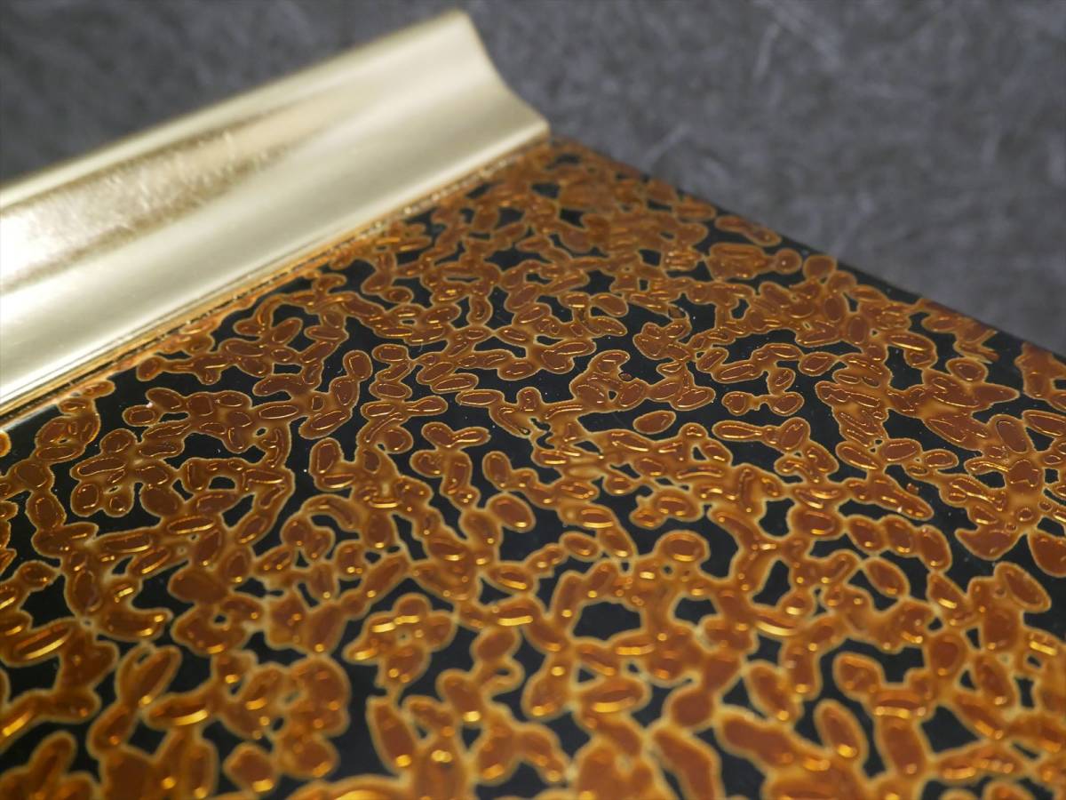 未使用保管品 最高級東用裏金和讃卓 天板虫喰塗 三方三段 国産 未使用保管品 最高級東用裏金和讃卓 天板虫喰塗 三方三段 国産