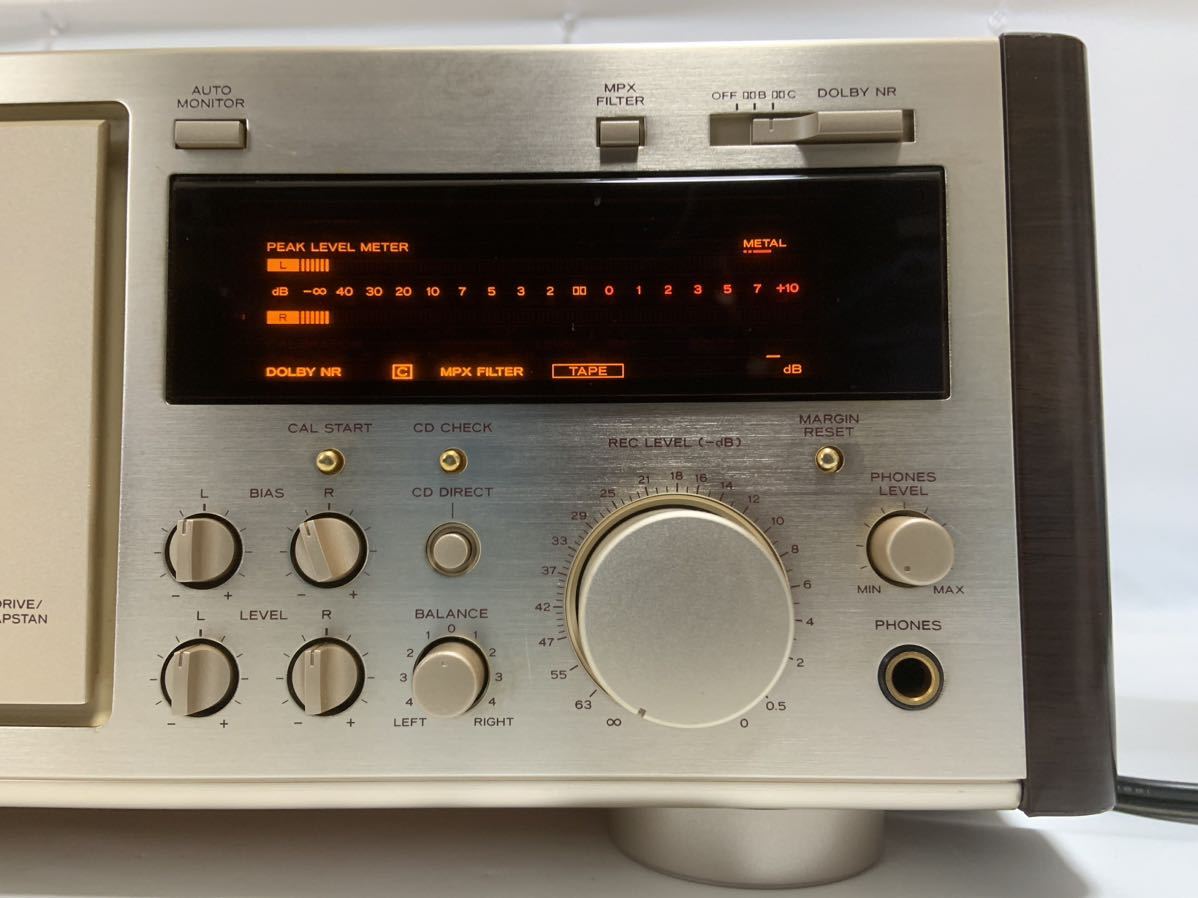 TEAC ティアック V-7010 カセットデッキ 再生 要修理 部品取り TEAC ティアック V-7010 カセットデッキ 再生 要修理 部品取り