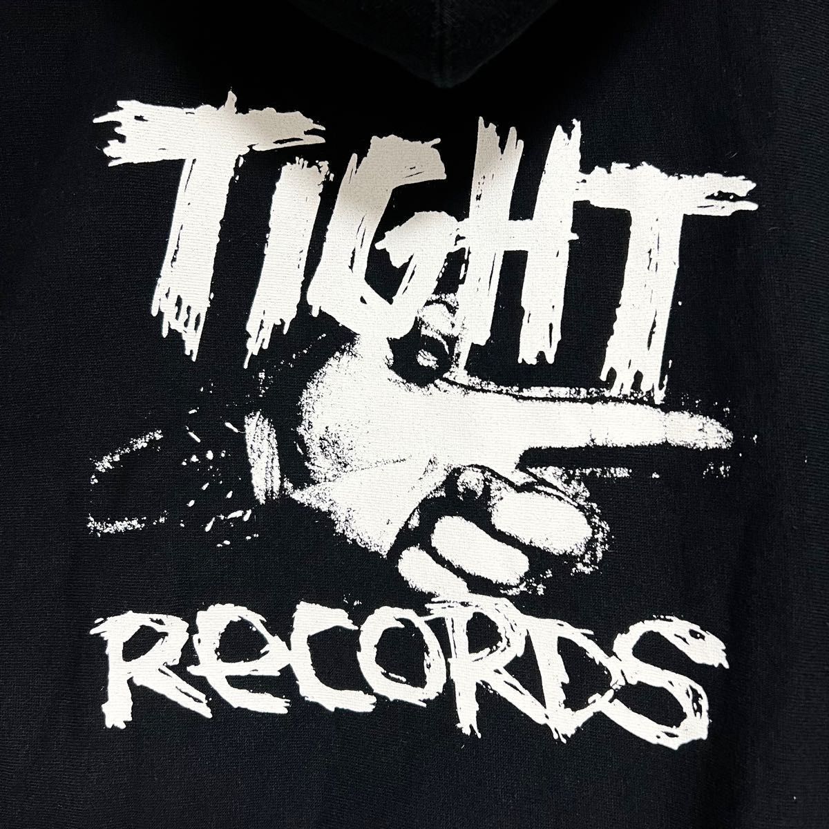 サイズM 黒 TIGHT RECORDS パーカー