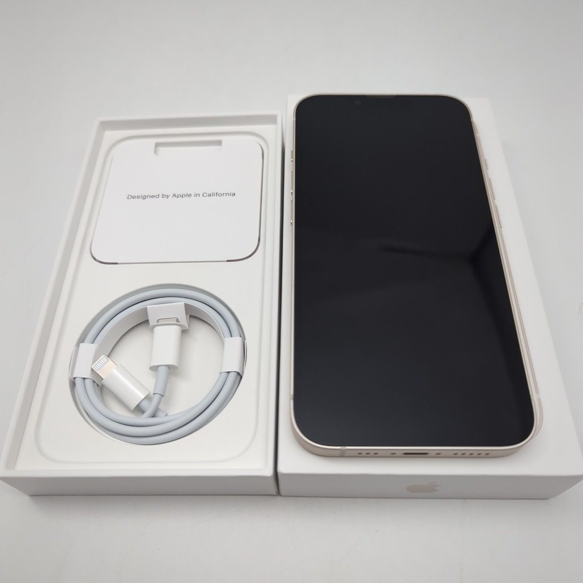 iPhone 13 128gb docomo 白 スターライト ホワイト SIMフリー