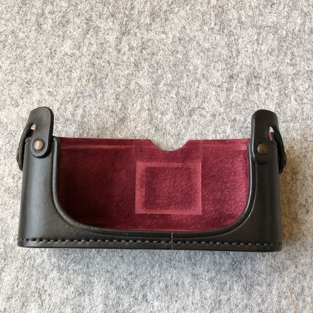 Yahoo!オークション - 西工芸 ニコン FM ボトム ケース フード Yahoo!オークション - 西工芸 ニコン FM ボトム ケース フード