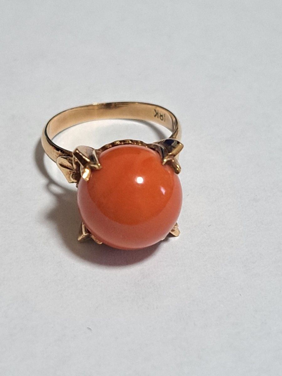 アクセサリ 赤珊瑚 18k金 リング の通販 by キララ's shop|ラクマ に