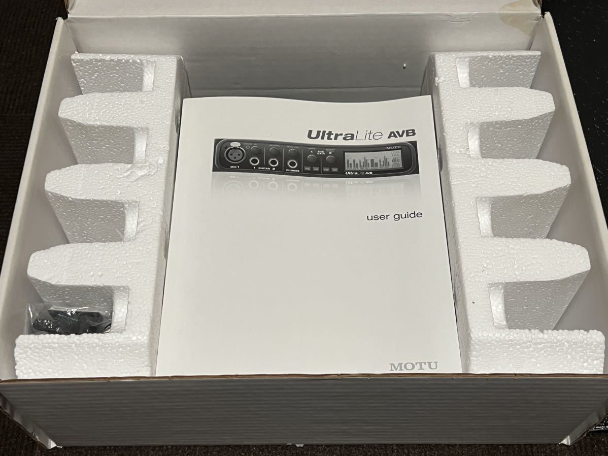 ントキット MOTU UltraLite AVB オーディオインターフェース
