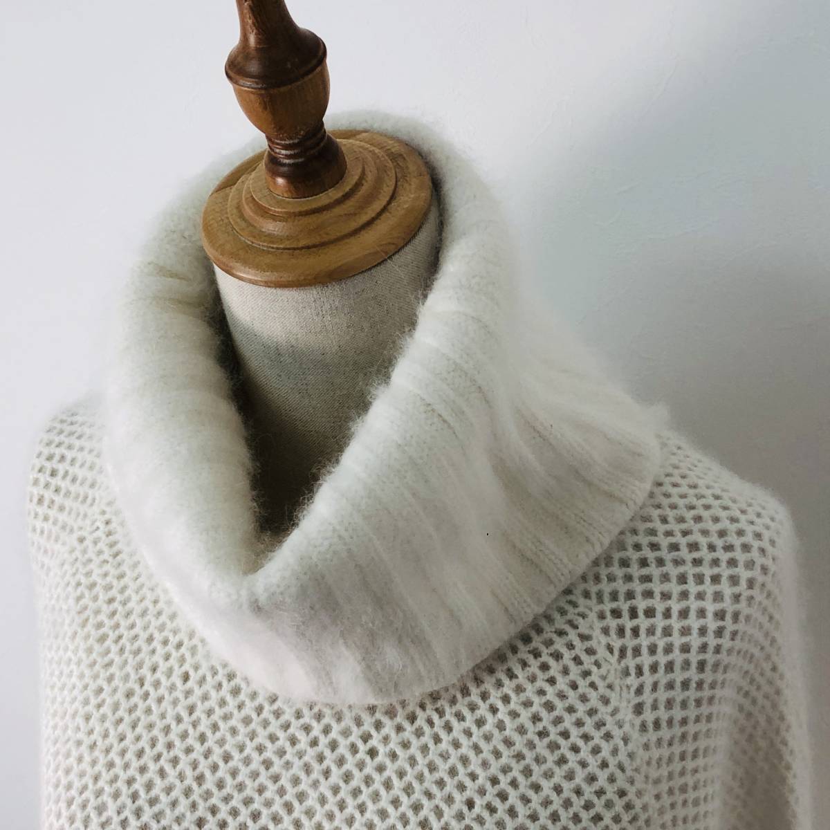 a00043 VIVAYOU Vivayou sweater knitted long sleeve ta-toru neck Anne gola. size 2 eggshell white white lady's all-purpose casual 