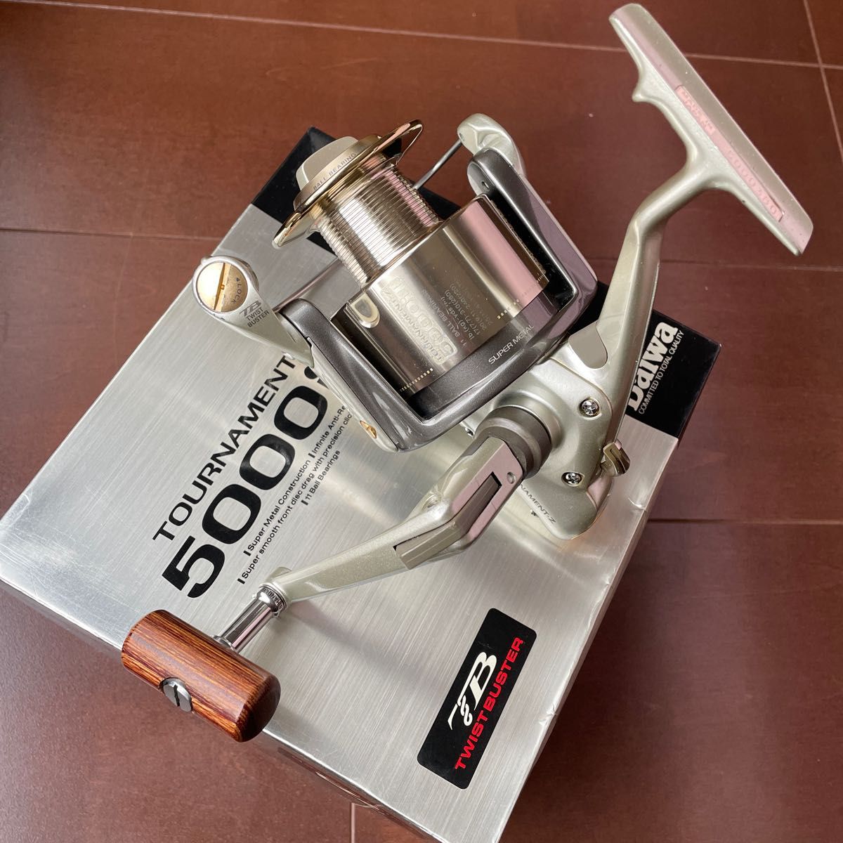 DAIWA ダイワトーナメントZ5000iT DAIWA ダイワトーナメントZ5000iT