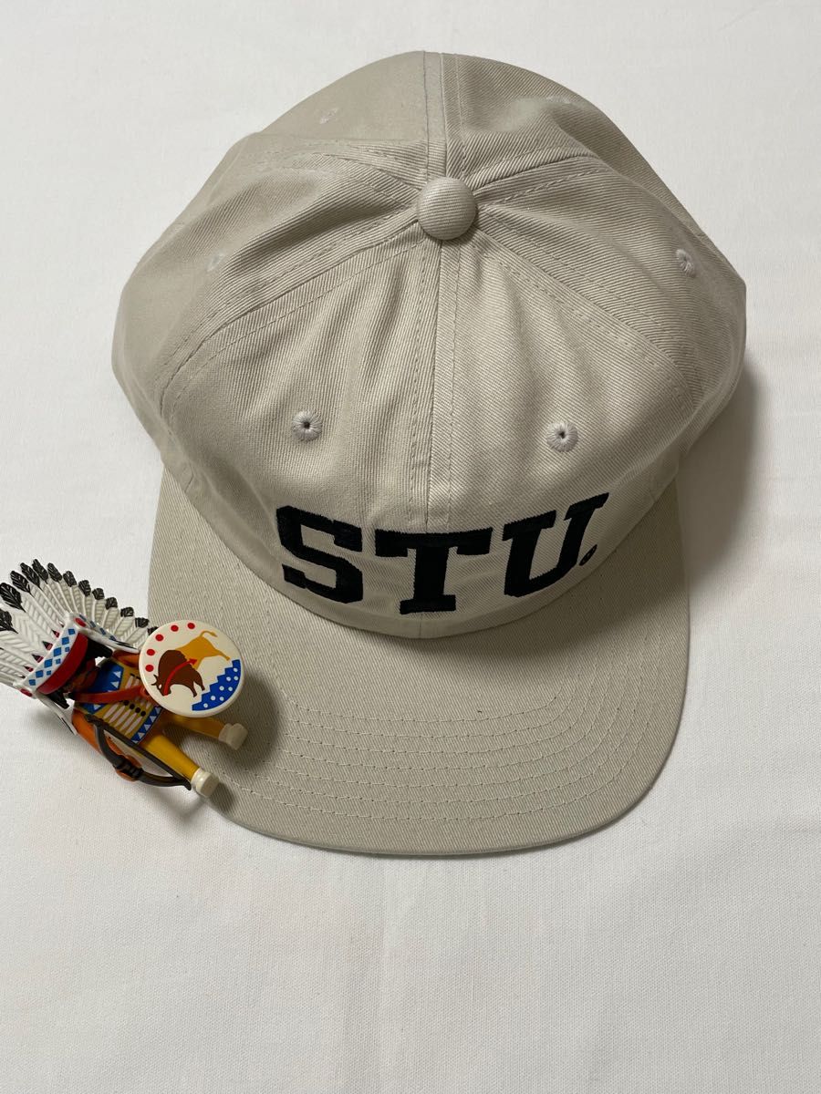 Stussy Stu Arch Strapback Cap Off white|PayPayフリマ