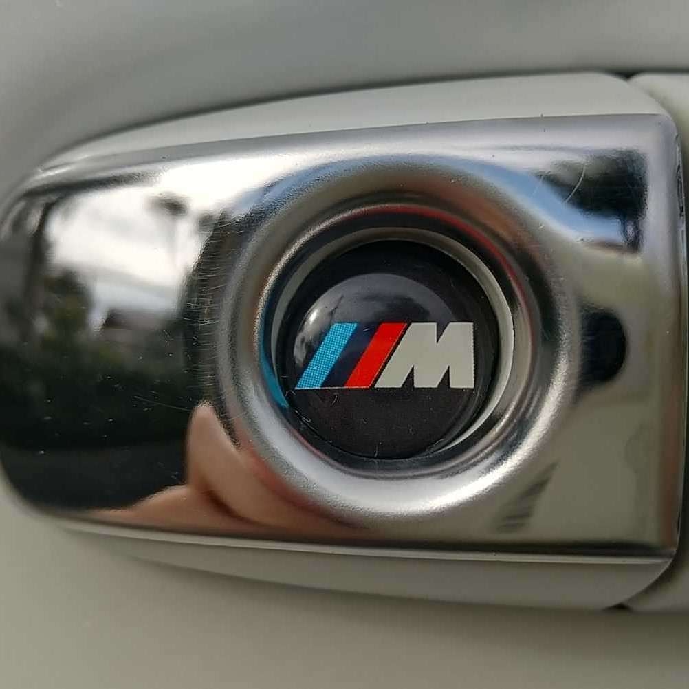 2個セット BMW Mスポーツ BMW ビーエムダブリュー 3Dクリスタルエンブレム 14mm 鍵穴マーク 鍵穴隠し キーレス ae_画像5