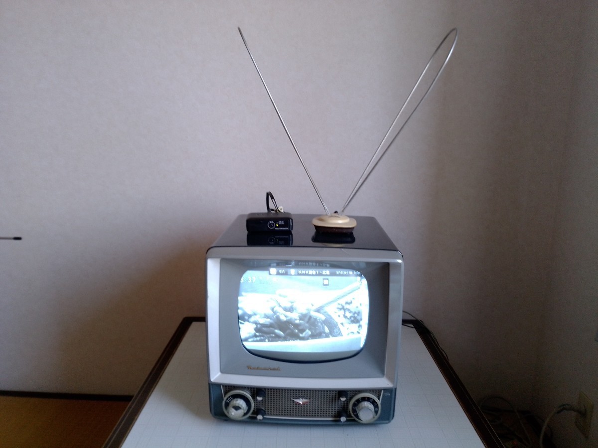 昭和のブラウン管テレビが時空を超えて令和の時代に蘇る地デジが