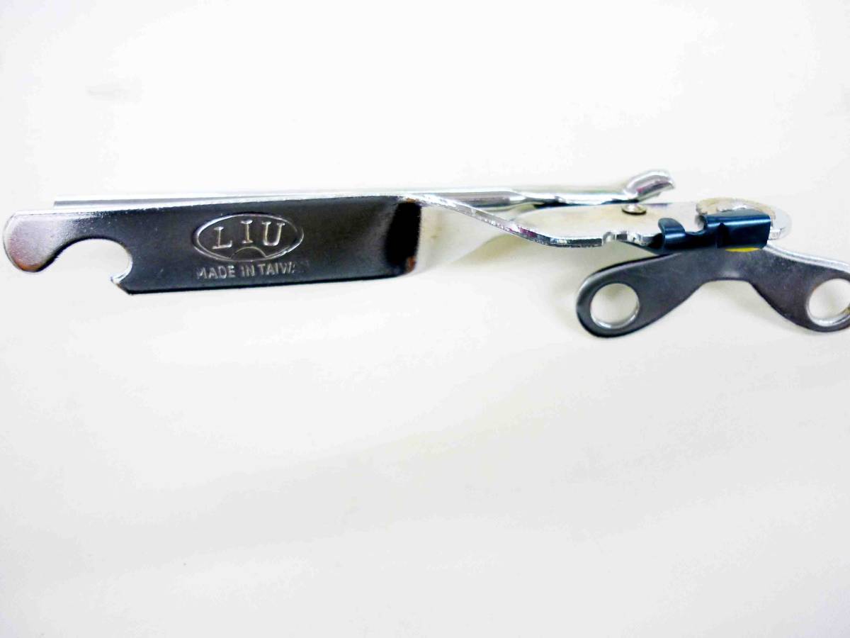 * unused * LIU CAN OPENER tooth car type can cut ( plug . attaching ) can opener corkscrew 