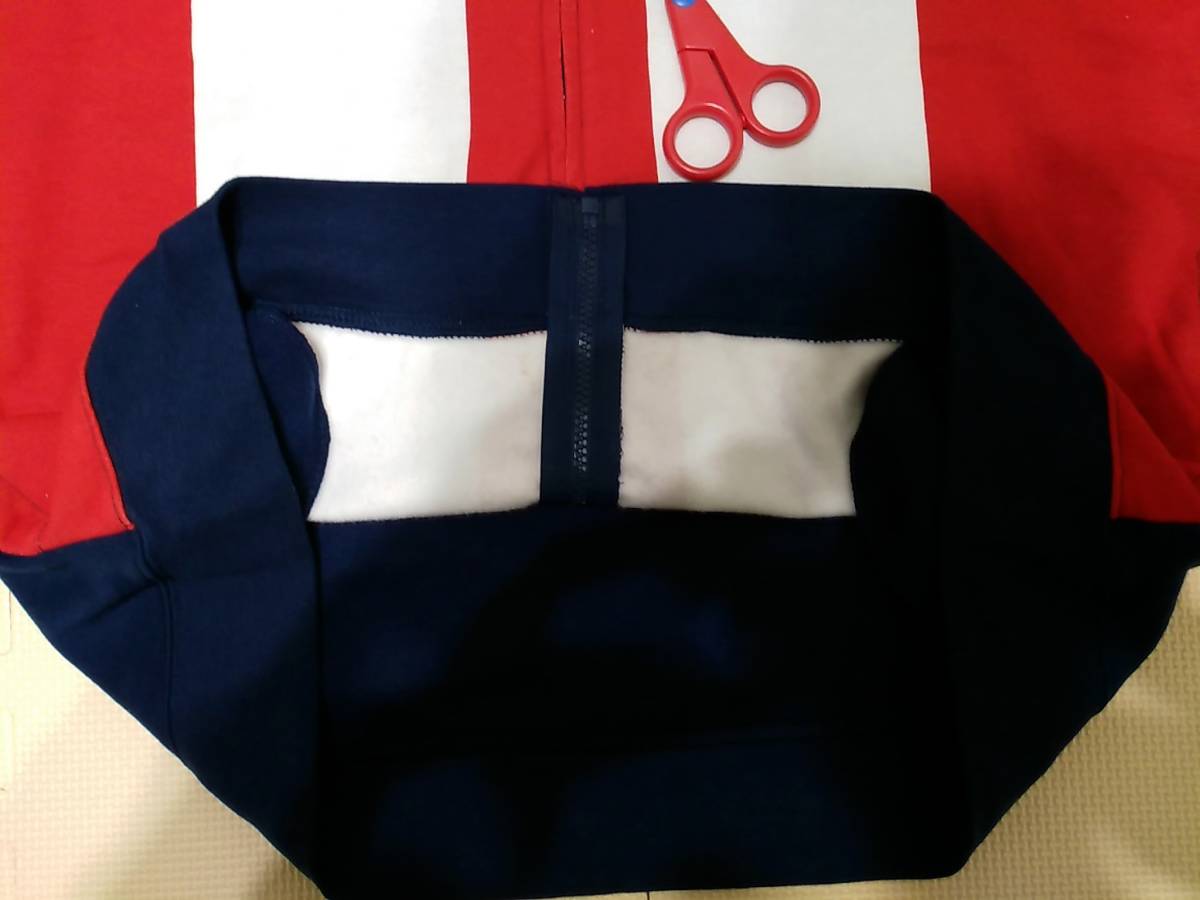 キャプテンアメリカ パーカー 2XLサイズ 腕ネイビー ( marvel シビルウォー civil war コスプレ ハロウィン captain america マーベル_画像6