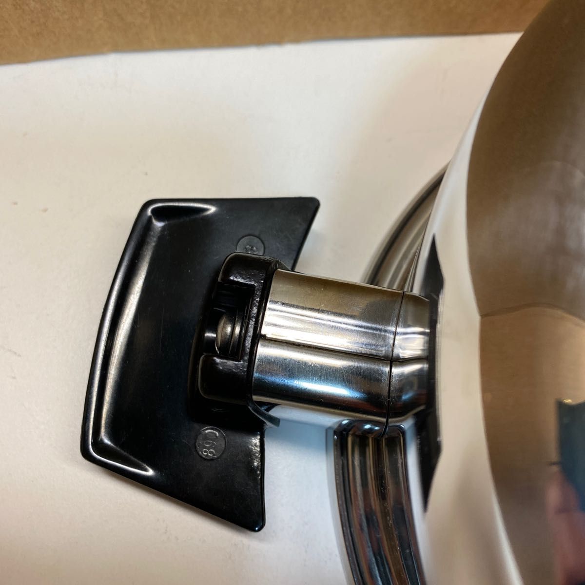 ロイヤルクイーン IH対応品です 6コート本体のみ ロイヤルクイーン 新品未使用品です ROYAL QUEEN 両手鍋IH対応品3コート蓋付き 中古美品