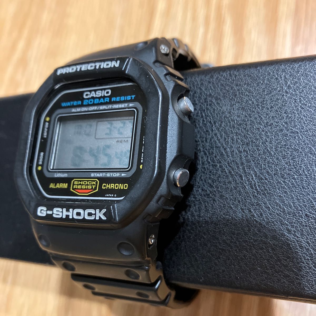 CASIO G-SHOCK DW-5600 腕時計 | lokomotivblog.hu