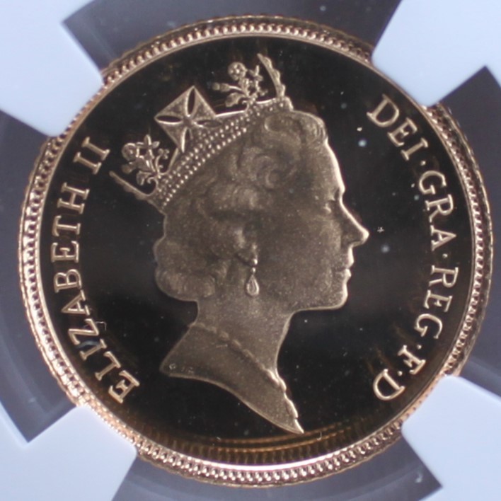 【最高鑑定】 1988年 イギリス ミドルエリザベス 1/2ソブリン 金貨 NGC PF70 ウルトラカメオ アンティーク コイン 投資 資産保全の画像2