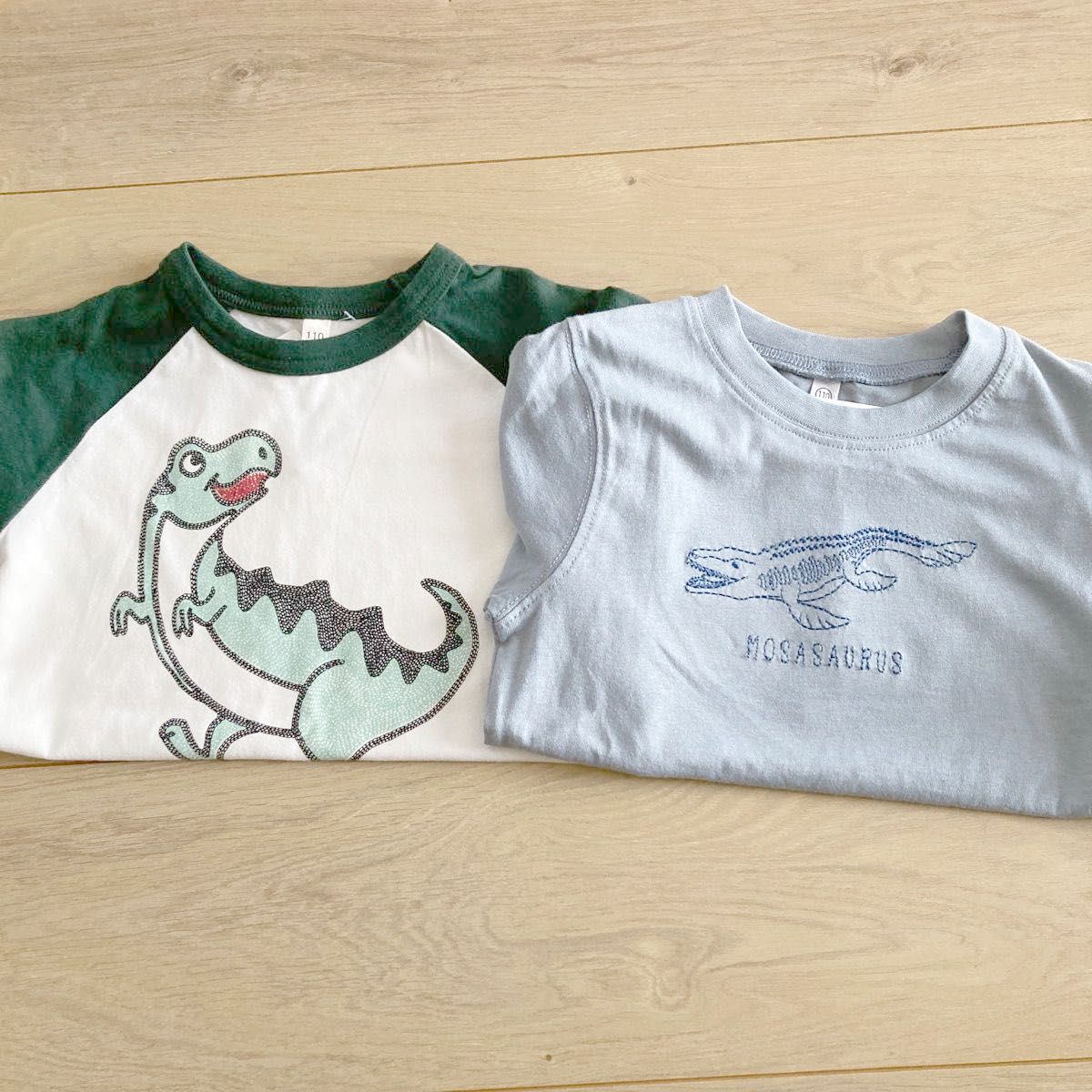 長袖Tシャツ Tシャツ 半袖Tシャツ トップス 110 新品未使用 タグ付き バースデイ 西松屋 しまむら 恐竜｜PayPayフリマ