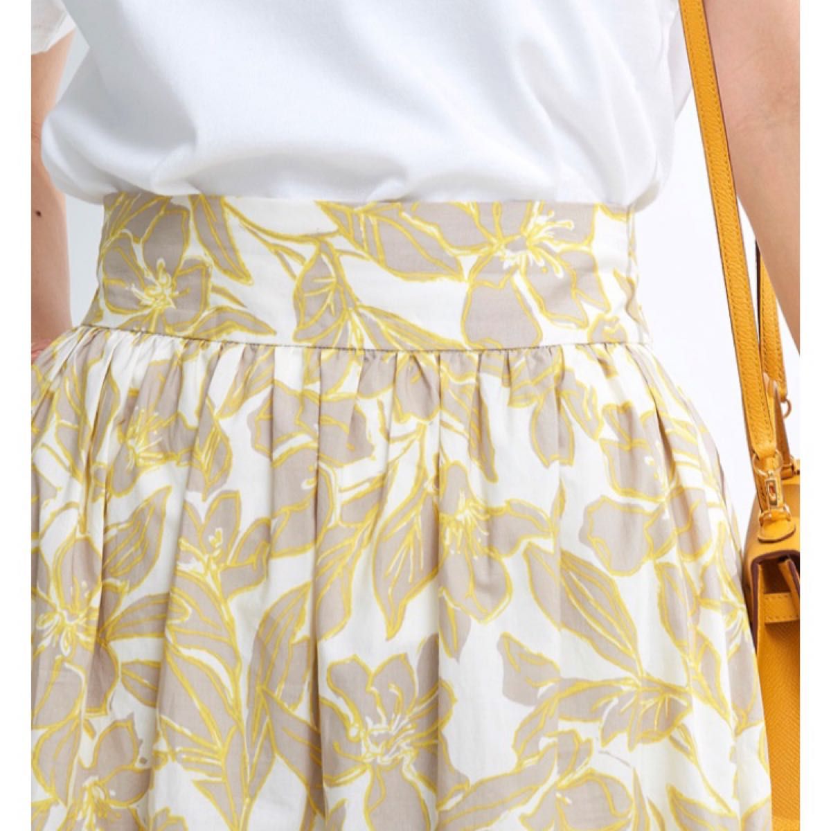 美品＊OBLI オブリ＊花柄 マキシスカート  ロングスカート  日本製 フレアスカート ギャザースカート 4