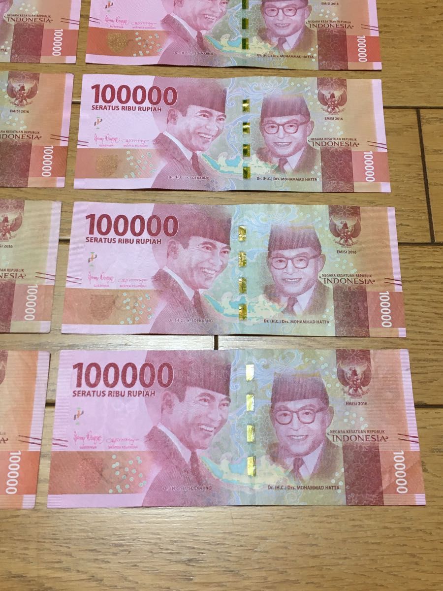 インドネシアルピア 10万ルピア紙幣10枚 旧貨幣 | endageism.com