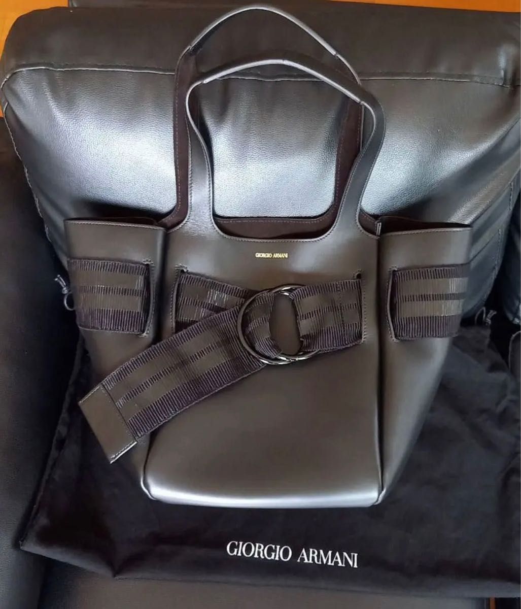 GIORGIO ARMANI ジョルジオ・アルマーニカーフスキン ブラックレザー　バッグトートバッグ　ショルダーバッグ