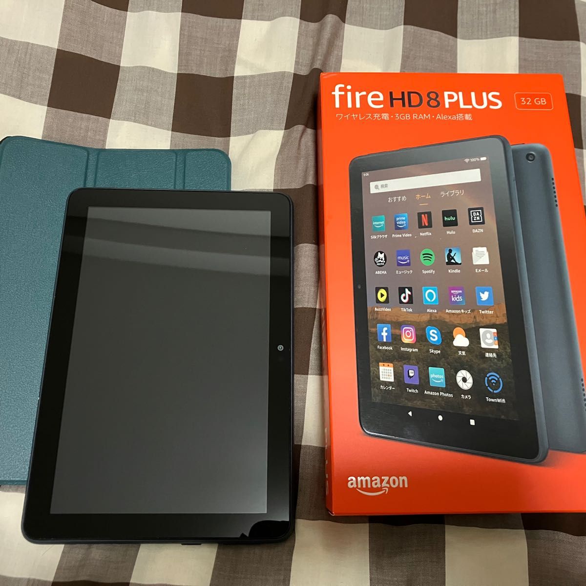 美品 第10世代 Fire HD 8 Plus タブレット スレート (8インチHD