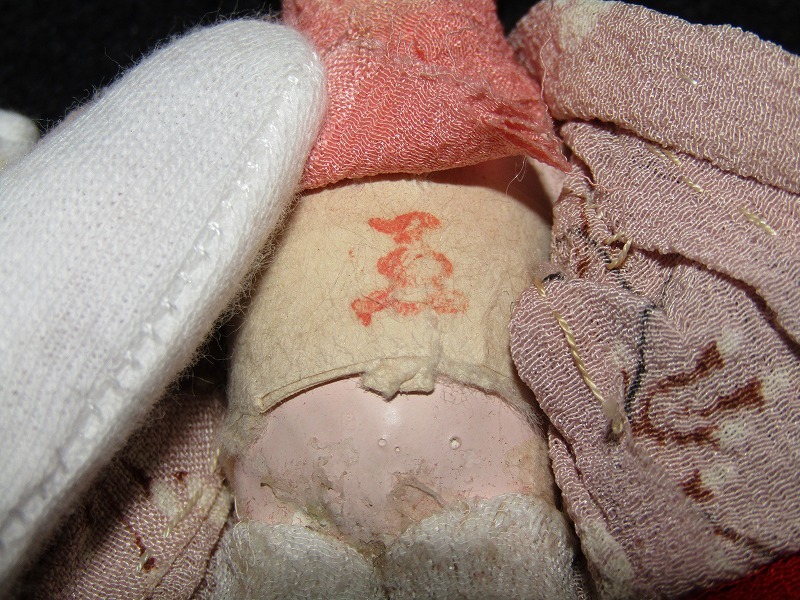 cc26-7373[KKB] 在銘？ 古い 小さい 市松人形 6点 まとめてセット 豆人形 日本人形 古布 着物 レトロ アンティーク 玩具 当時物 1円～