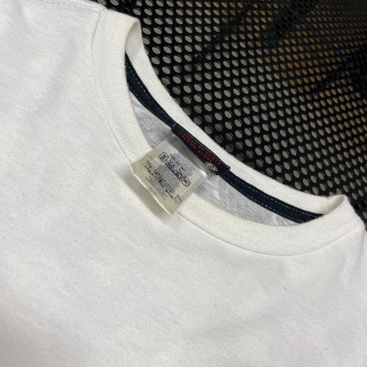 ボルコム volcom 長袖 プリント Tシャツ 黒 ブラック Sサイズ 首周り、フロント白い部分は使用感のあり全体的な薄汚れあり（洗濯済み_画像9