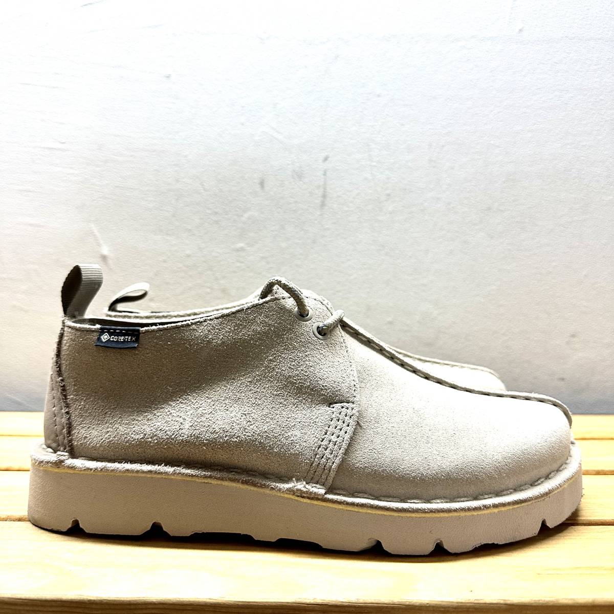 極美品 箱有 変え紐付 CLARKS Desert TrekGTX デザートトレック 極美品 箱有 変え紐付 CLARKS Desert TrekGTX デザートトレック