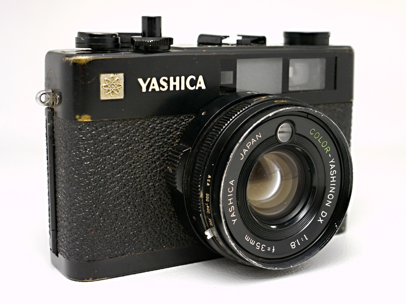 動きます【難有現状】YASHICA ELECTRO35 CC 35mm F1.8 ヤシカ エレクトロ 銀塩 フィルム コンパクト_画像1