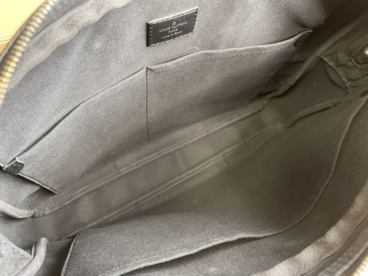 Louis Vuitton PDV PM ダミエ・グラフィットブリーフケース
