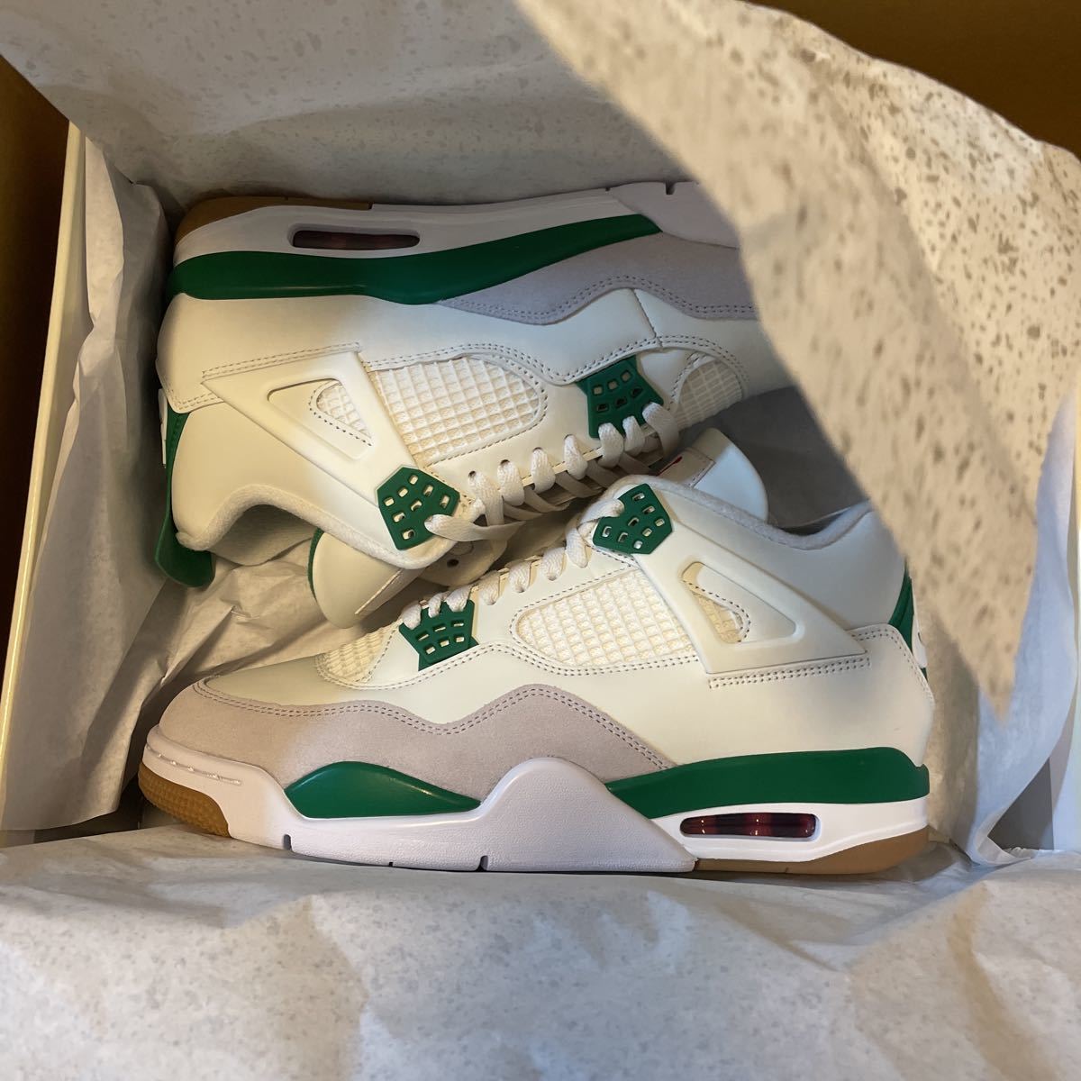 新品未使用 NIKE AIR JORDAN４SB PINE GREEN ナイキ エアジョーダン4