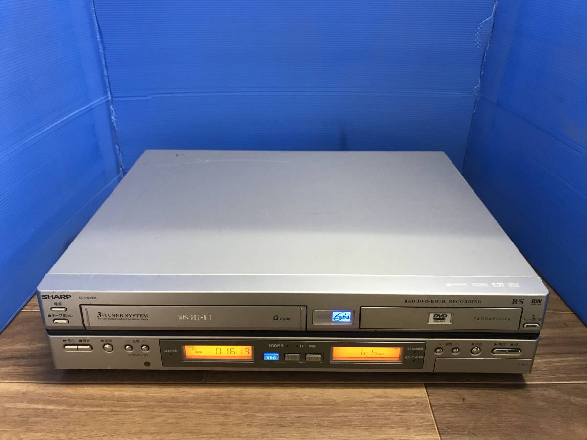 シャープ VHS/DVD/HDDレコーダー デッキ DV-HRW30 中古品B-7346の画像1