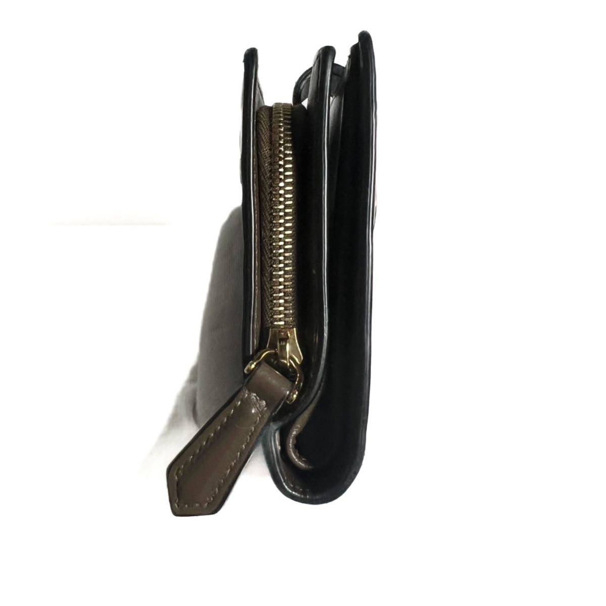 最新デザインの 【FENDI フェンディ】折り財布 二つ折り財布 ズッカ柄