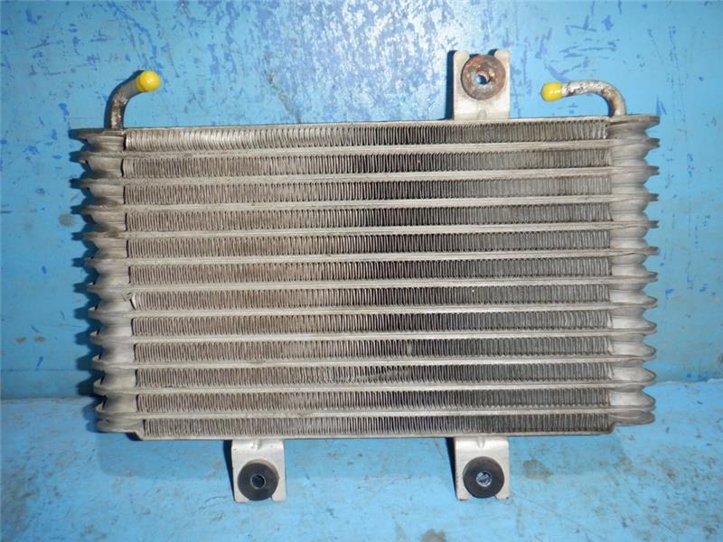  Nissan original Caravan { CWMGE25 } oil cooler P10600-23001590