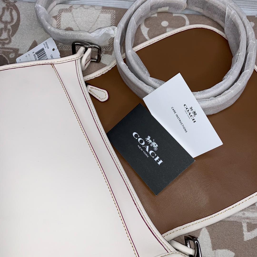 日本直販オンライン COACHコーチ×ディズニー コラボ ミッキーマウス