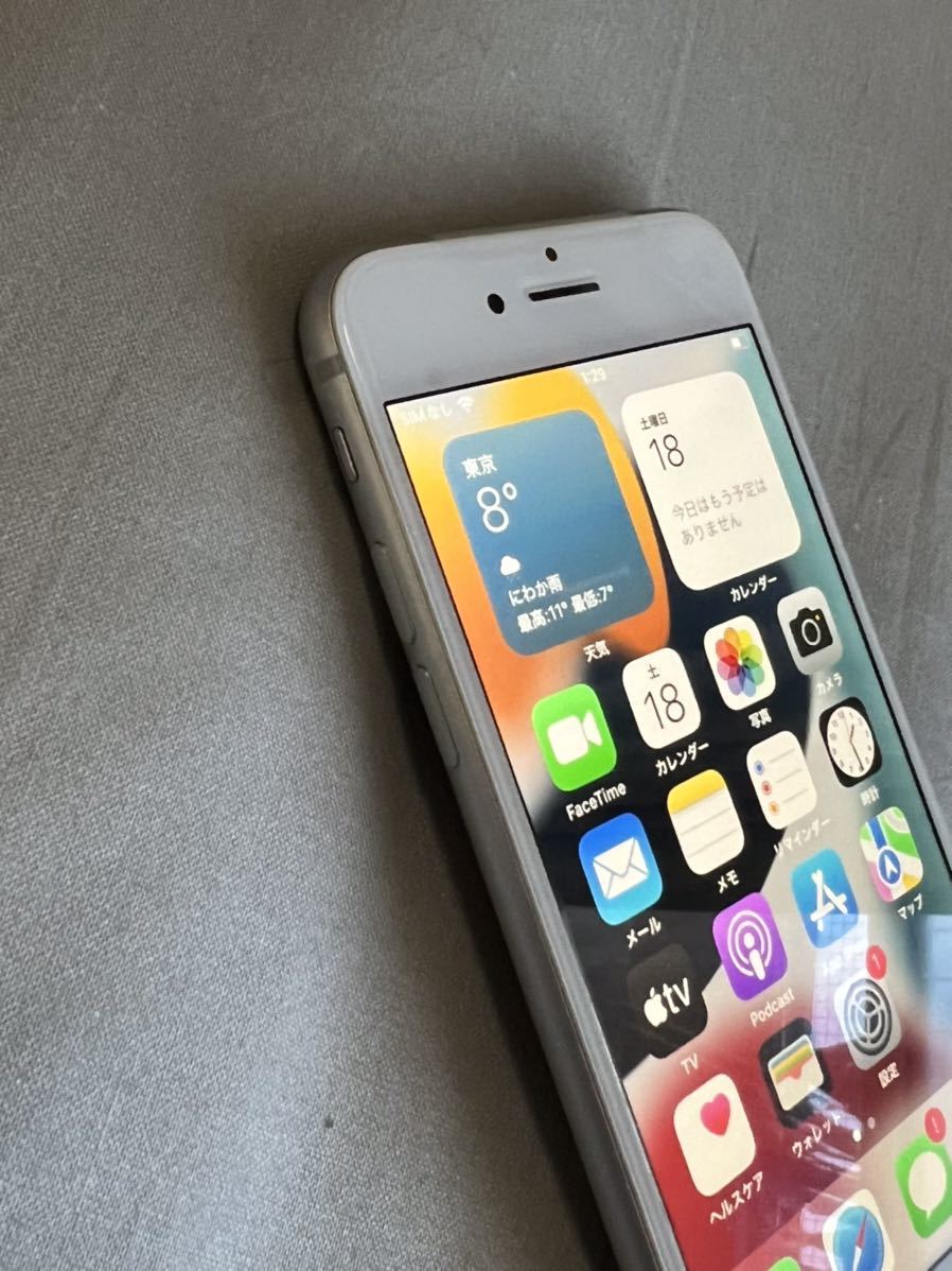 新品未使用 SIMフリー iPhone8 64GB Silver シルバー KDDI版 バッテリー100% 本体のみの画像6