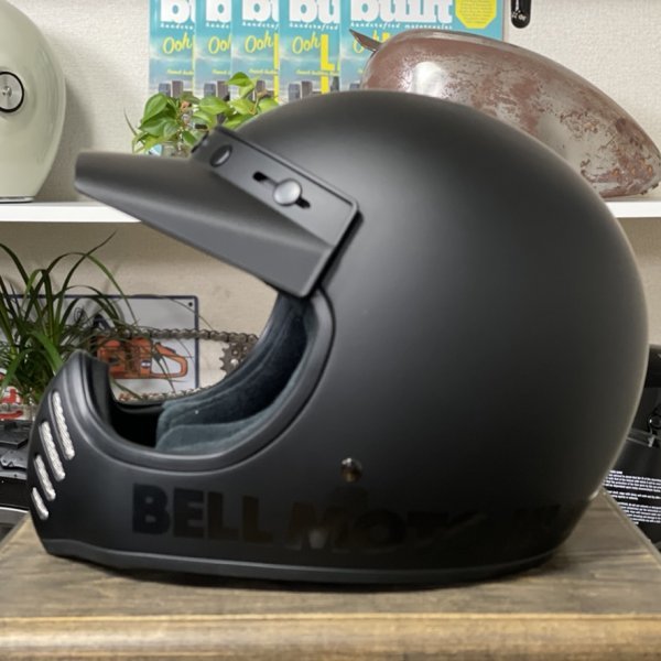 ★BELL Moto-3 CLASSIC BLACKOUT ベル モト3 復刻版 オフロードヘルメット マットブラック/M ◆バイク フルフェイス ジェット 輸入品 即納_画像4