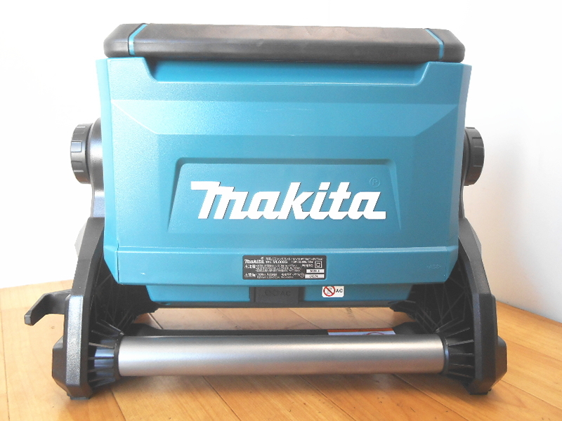 マキタ【新品】makita 40Vmax 18V 14.4V AC100V 対応 充電式スタンド