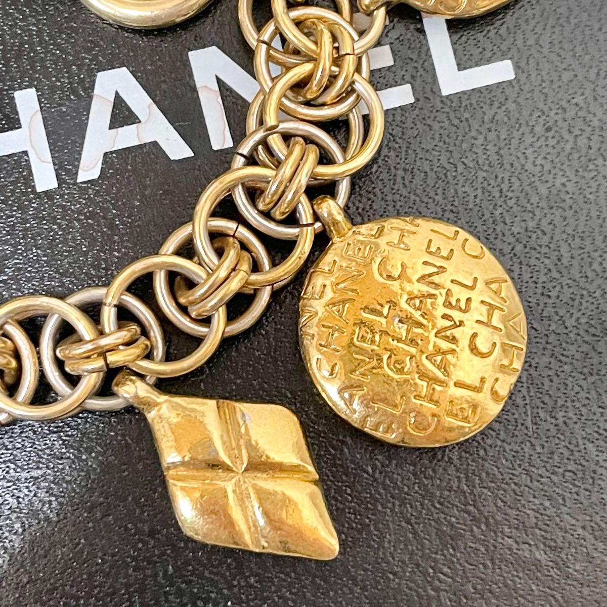 希少品】CHANEL ヴィンテージ ブレスレット ゴールド マドモアゼル