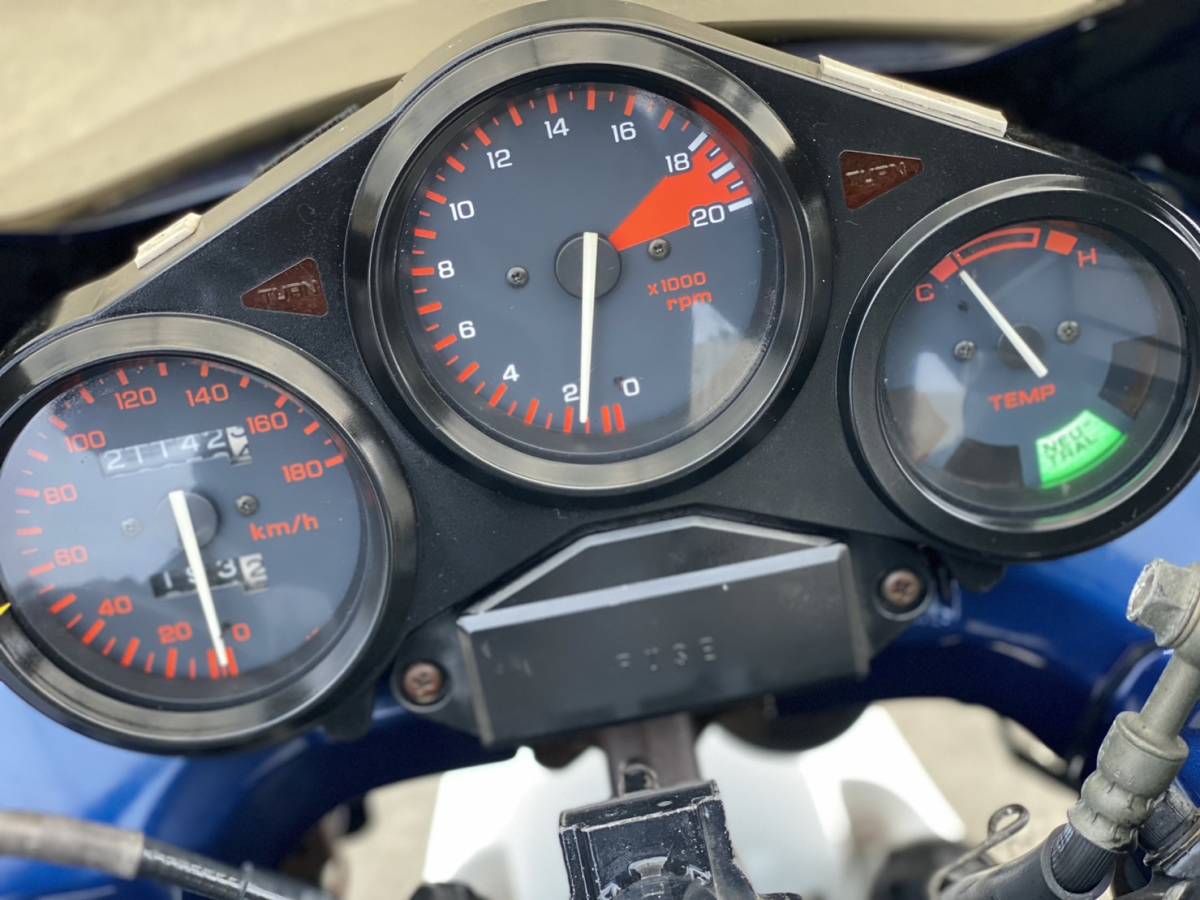 ホンダ　CBR250R-1 / MC17/ 21142KM /1987年モデル/全国配送可 /直接引き取り可能】千葉県白井市より_画像8