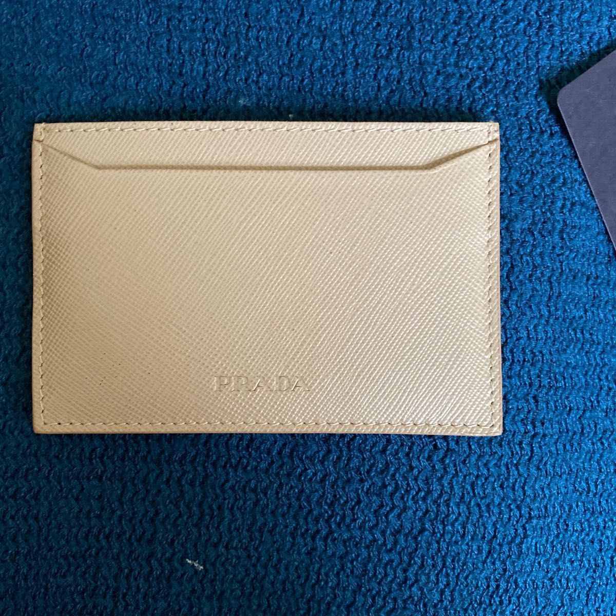 【美品】PRADA プラダ　カードケース　名刺入れ　