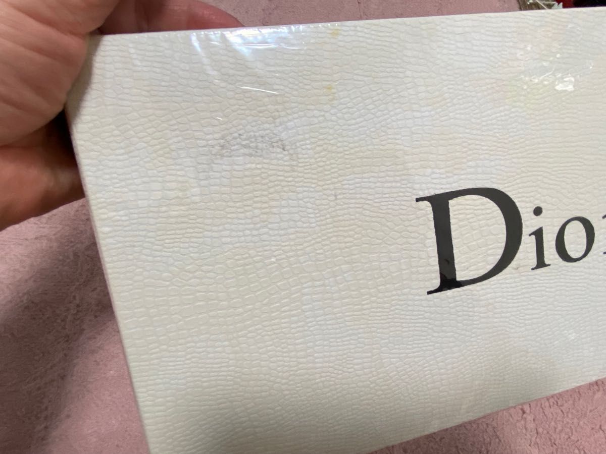 未開封 クリスチャンディオール Christian Dior スカーフ 花柄 シルク 110*110 レディース 21年免税店購入