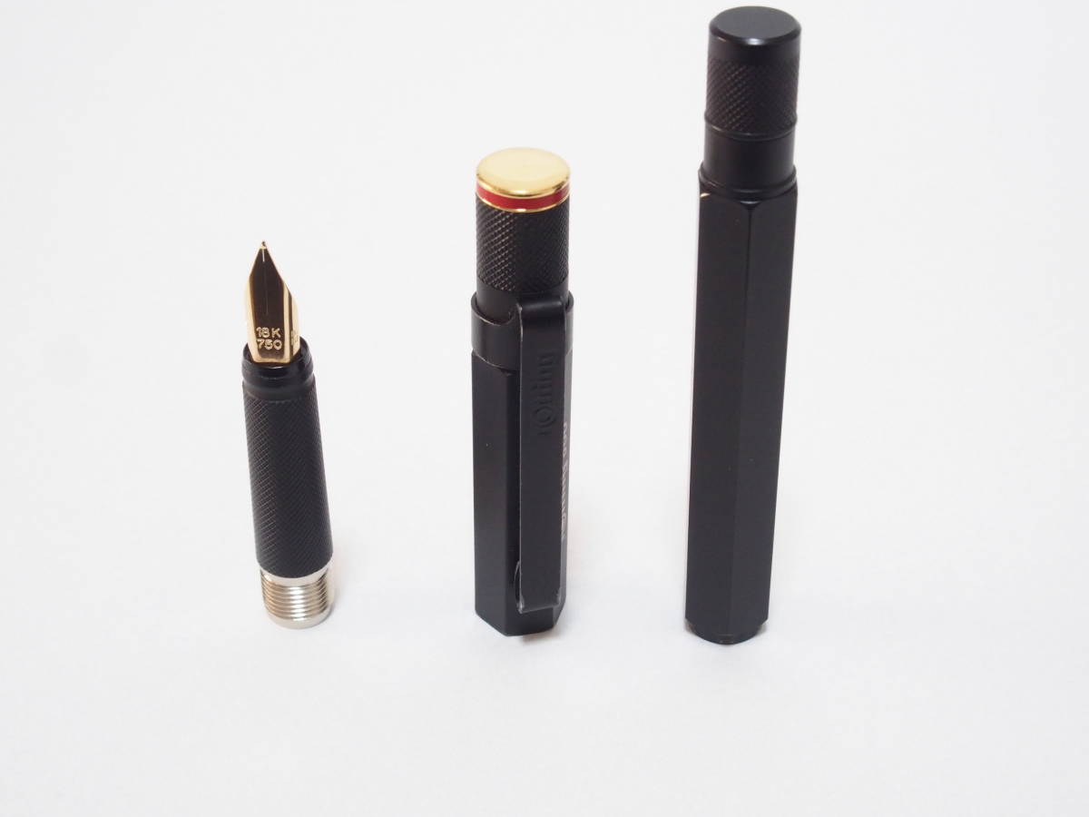 ☆日本の職人技☆ rotring ロットリング 黒 ブラック 600G 18金 万年筆