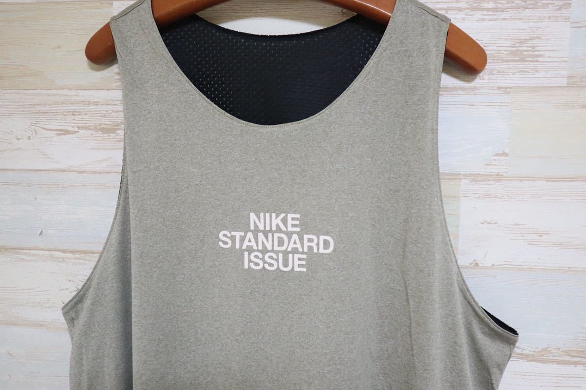 新品 定価6600円 Lサイズ NIKE ナイキ NIKE Standard Issue メンズ　タンクトップ　ノースリーブ　リバーシブル_画像9