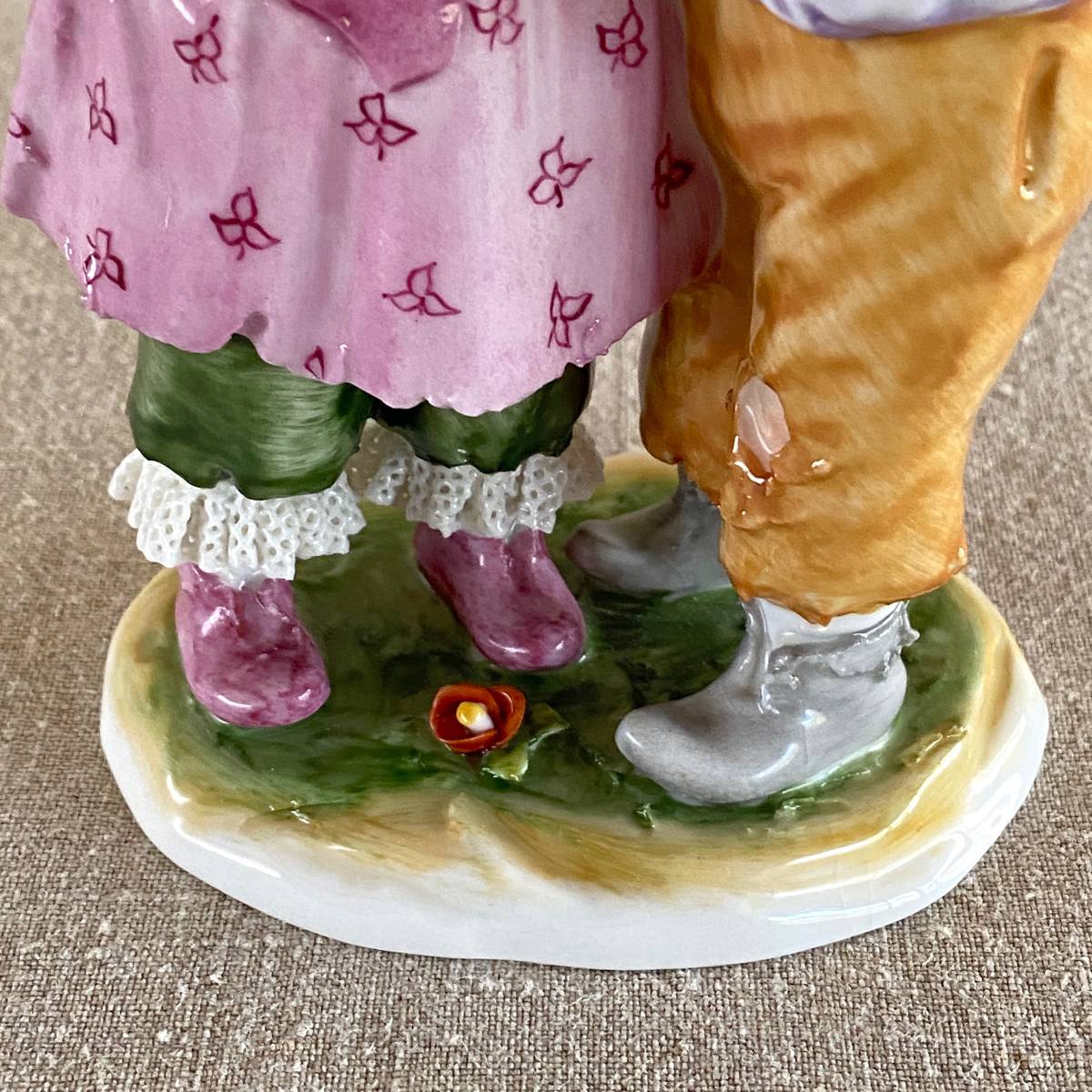 Thuringian porcelain チューリンゲン ポーセリン　レースドール　男の子と女の子　カップル　人形　ドイツ製　箱有り_画像8