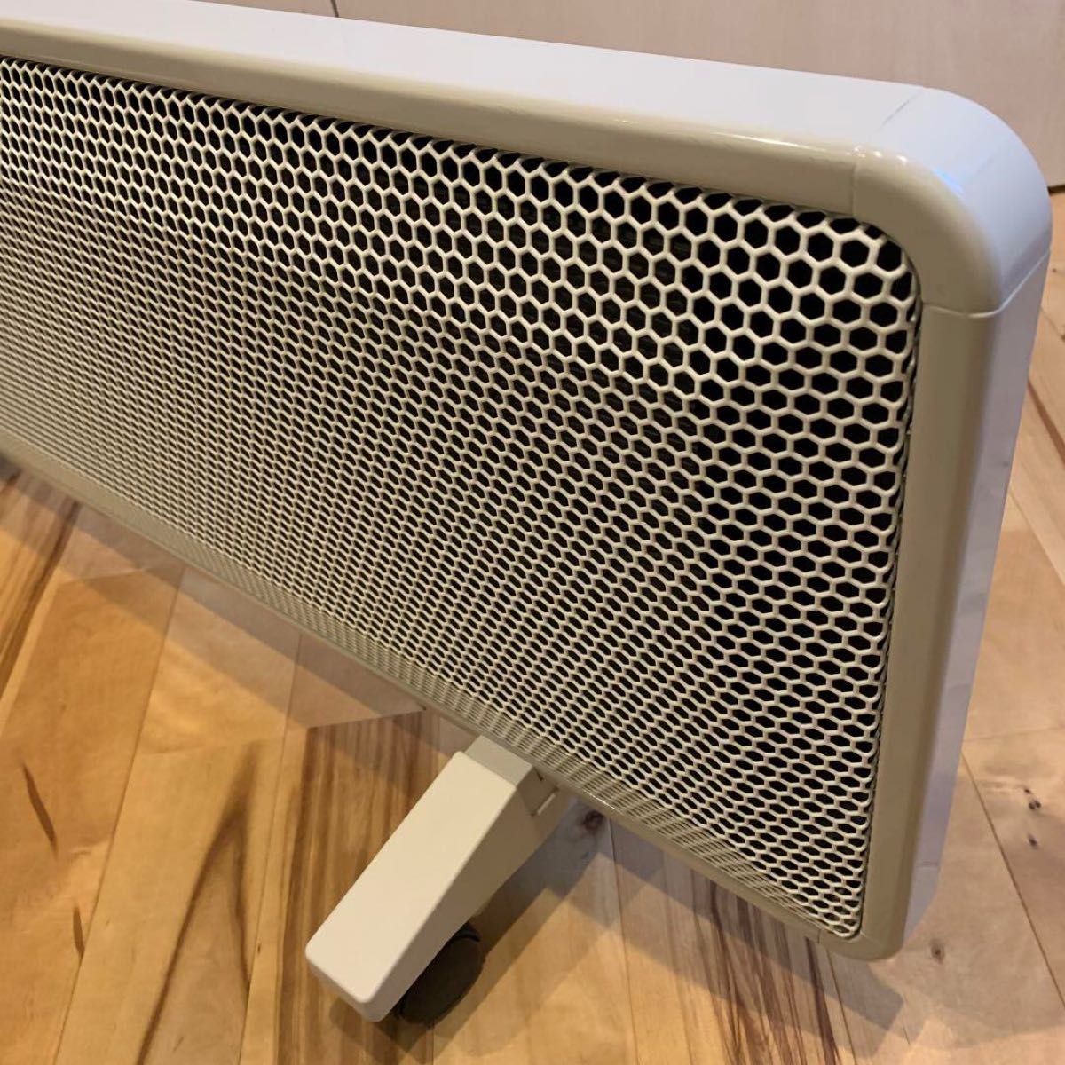 CAMPA キャンパ電気暖房機 ミディアンパネルヒーター ホワイト CAMPA キャンパ電気暖房機 ミディアンパネルヒーター ホワイト